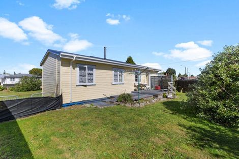 Photo of property in 2 Ettrick Place, Tokoroa, 3420