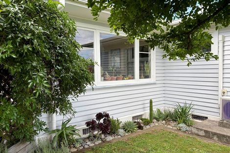 Photo of property in 14 Barrett Place, Carterton, 5713