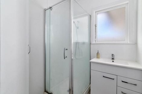 Photo of property in 18 Turner Drive, Western Heights, Rotorua, 3015