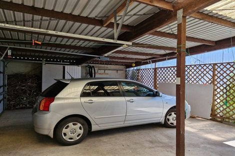 Photo of property in 192 Carrington Street, Lower Vogeltown, New Plymouth, 4310