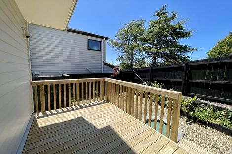 Photo of property in 42b Bond Crescent, Forrest Hill, Auckland, 0620