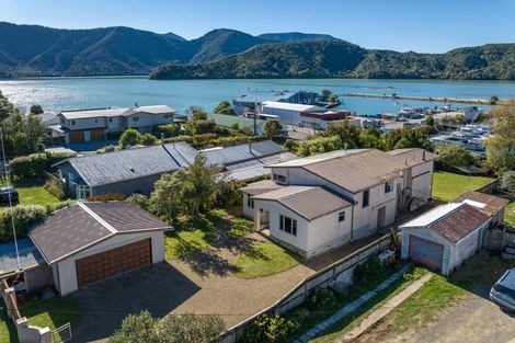 Photo of property in 4 Rose Street, Havelock, 7100