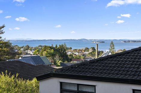 Photo of property in 1c/12 Selwyn Road, Cockle Bay, Auckland, 2014