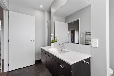 Photo of property in 27 Te Kio Crescent, Papamoa Beach, Papamoa, 3118