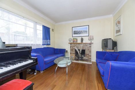 Photo of property in 1/10 White Swan Road, Mount Roskill, Auckland, 1041
