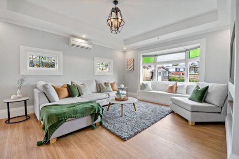 Photo of property in 35 Helvetia Road, Pukekohe, 2120