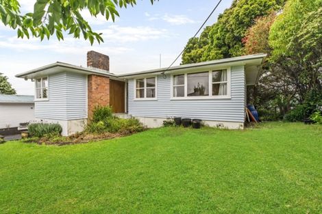 Photo of property in 7 Kelwyn Road, Kelston, Auckland, 0602