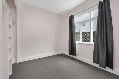 Photo of property in 1/19 Hills Road, Edgeware, Christchurch, 8013