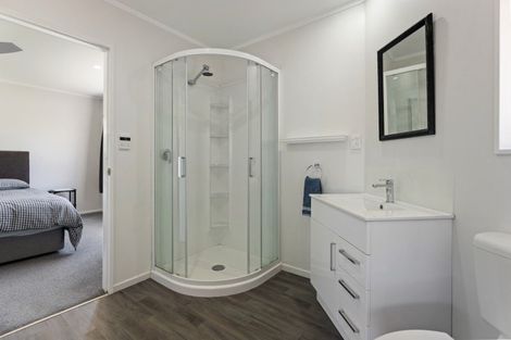 Photo of property in 51b Tutanekai Street, Paraparaumu, 5032