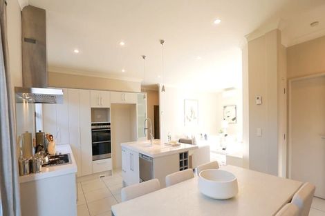 Photo of property in 33 Ganley Terrace, Stonefields, Auckland, 1072