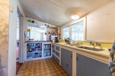 Photo of property in 9 Edward Street, Waimate, 7924