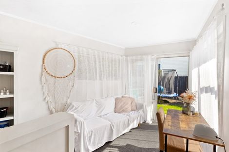 Photo of property in 46 Doment Crescent, Orewa, 0931