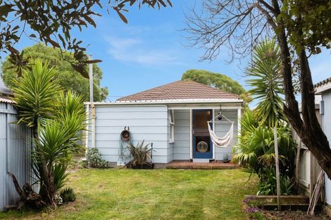 Photo of property in 31 Rodney Street, New Brighton, Christchurch, 8061