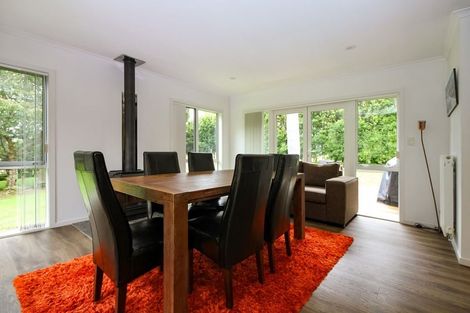 Photo of property in 35 Oram Drive, Turitea, Palmerston North, 4472