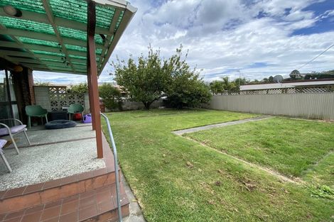 Photo of property in 27 Logan Avenue, Marewa, Napier, 4110