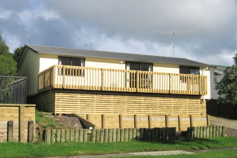 Photo of property in 46 Bay Street, Red Beach, 0932