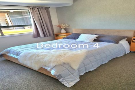 Photo of property in 17 Brewster Road, Pukekawa, Tuakau, 2696