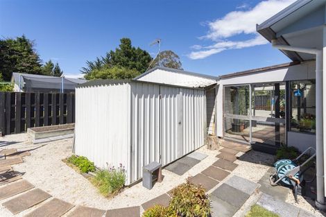 Photo of property in 5 Allin Drive, Waikuku Beach, 7402