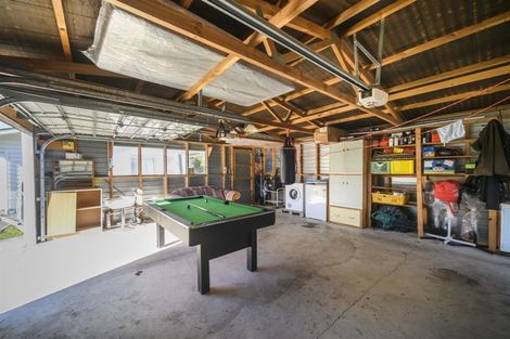 Photo of property in 16 Maunder Street, Marton, 4710