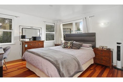 Photo of property in 1/19 Gazelle Avenue, Beach Haven, Auckland, 0626