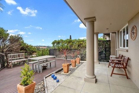 Photo of property in Point Ridge, 16/130 Gills Road, Albany Heights, Auckland, 0632