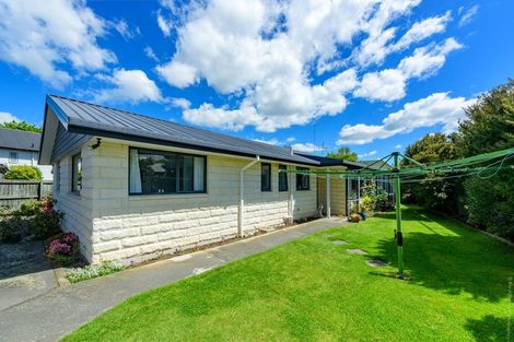 Photo of property in 16 Roblyn Place, Lincoln, 7608