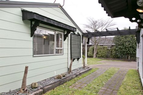 Photo of property in 1/6 Kereru Street, Two Mile Bay, Taupo, 3330