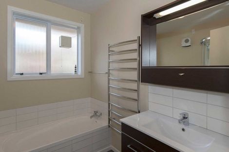 Photo of property in 21 Lochee Road, Upper Riccarton, Christchurch, 8041