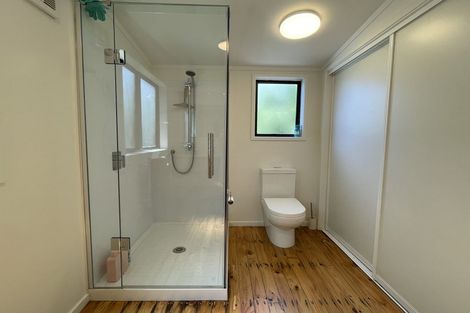 Photo of property in 61 Kauri Road, Stanmore Bay, Whangaparaoa, 0932