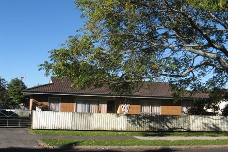 Photo of property in 21 Sunlands Drive, Manurewa, Auckland, 2102