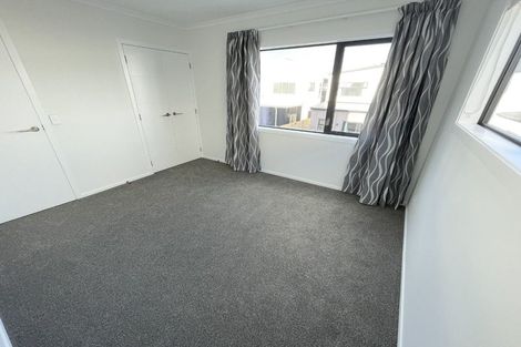Photo of property in 9 Mamaku Place, Elderslea, Upper Hutt, 5018