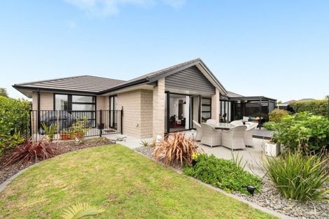 Photo of property in 1 Blanche Road, Papamoa Beach, Papamoa, 3118