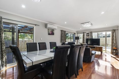 Photo of property in 8a Ellen Street, Manurewa East, Auckland, 2102