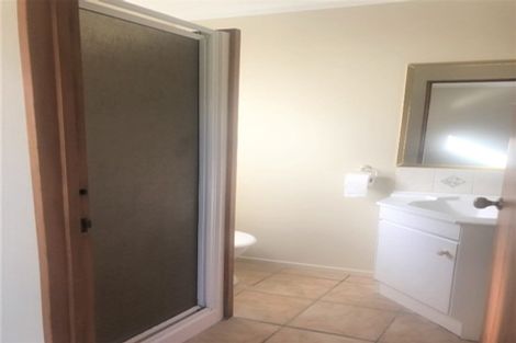 Photo of property in 1/1 Bass Street, West Harbour, Auckland, 0618