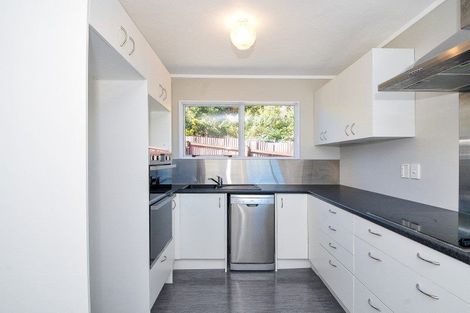 Photo of property in 19 Oaklands Grove, Clouston Park, Upper Hutt, 5018