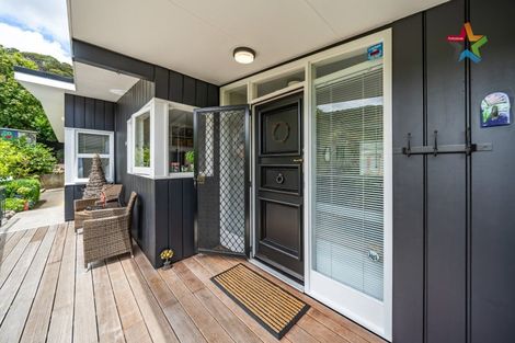 Photo of property in 15 Cleary Street, Waterloo, Lower Hutt, 5011