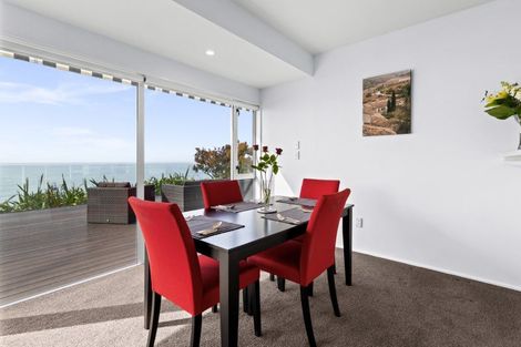 Photo of property in 132 Priestley Terrace, Bluff Hill, Napier, 4110