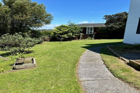 Photo of property in 2/23 Waitemata Road, Hauraki, Auckland, 0622