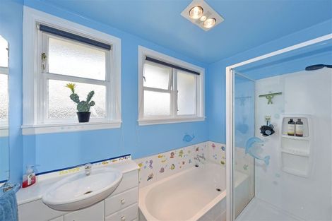 Photo of property in 12 Glenfield Crescent, Mairehau, Christchurch, 8052