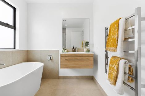 Photo of property in 5 Lynette Place, Pauanui, 3579