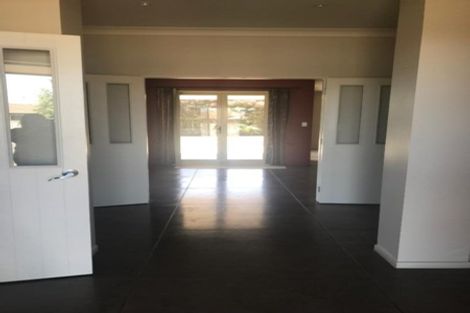 Photo of property in 10 Carisbrook Place, Rototuna North, Hamilton, 3210