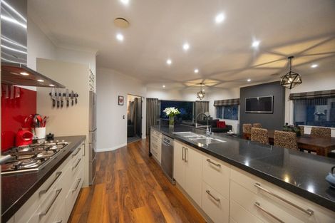 Photo of property in 3 Riverstone Grove, Hokowhitu, Palmerston North, 4410