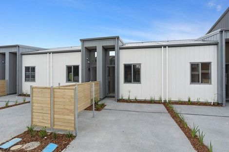 Photo of property in 10 Orona Place, Takanini, 2112