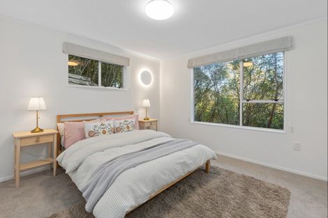 Photo of property in 21b Colchester Crescent, Newlands, Wellington, 6037