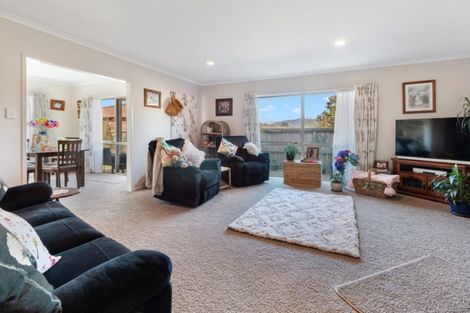 Photo of property in 19 Lansdowne Road, Katikati, 3129