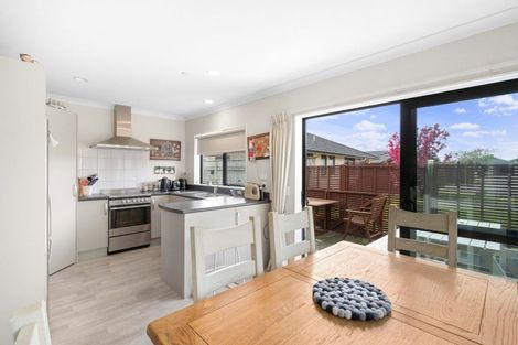 Photo of property in 30 Ian Peter Way, Otaki, 5512