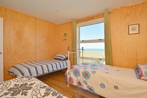 Photo of property in 25 Rochdale Road, Riversdale Beach, Masterton, 5872