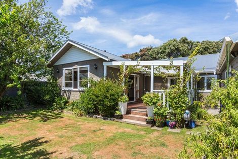 Photo of property in 4 Tui Street, Alicetown, Lower Hutt, 5010