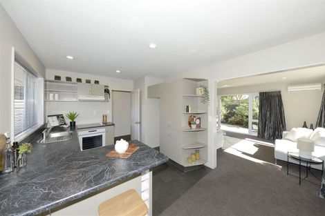 Photo of property in 2/135 Brookside Terrace, Bryndwr, Christchurch, 8053