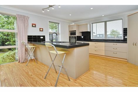 Photo of property in 23 Papaumu Green, Parklands, Christchurch, 8083